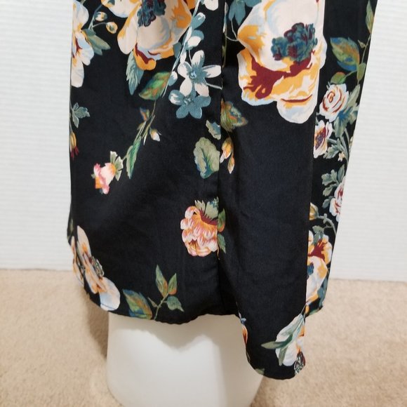 Ava & Viv top X 14W floral print ruffle long sleeve keyhole closure feminine - Picture 5 of 14